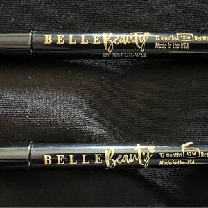 Definabelle waterproof eye liner by Kim Gravel